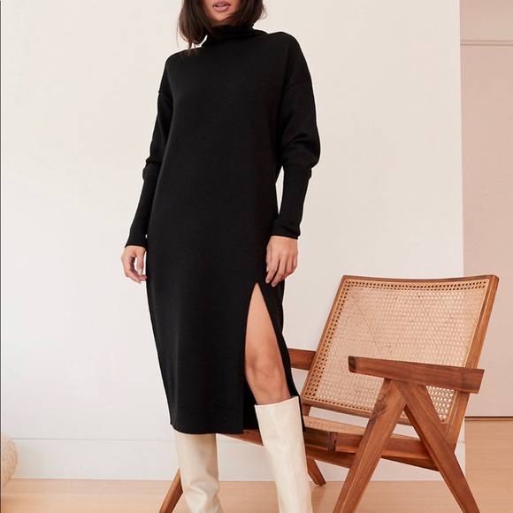 Aritzia Dresses & Skirts - Aritzia Wilfred Cyprie dress Grey